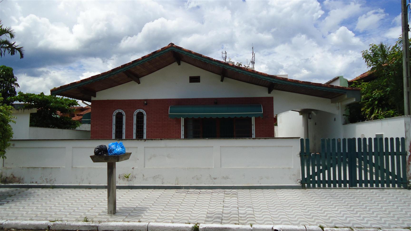 casa em Três Marias