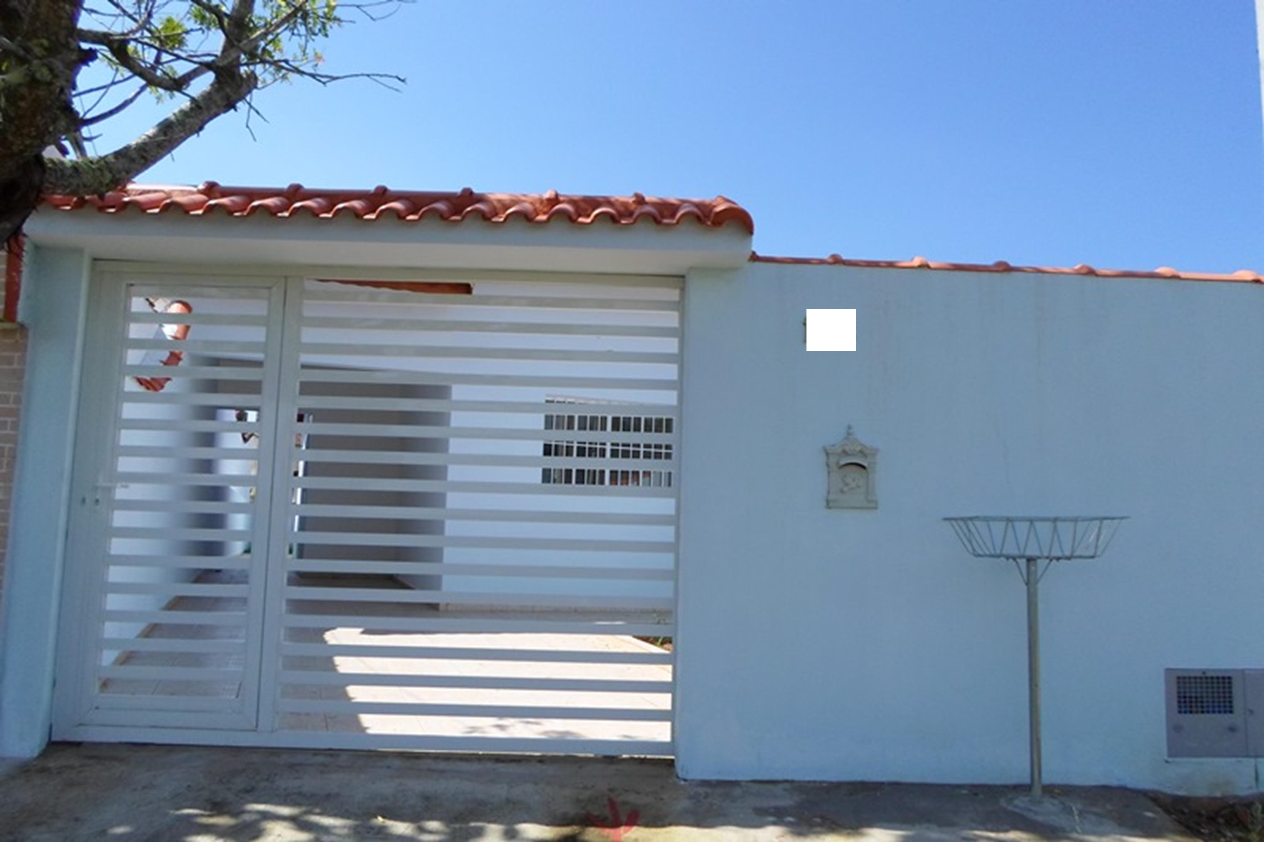 casa em Est. dos Eucaliptos