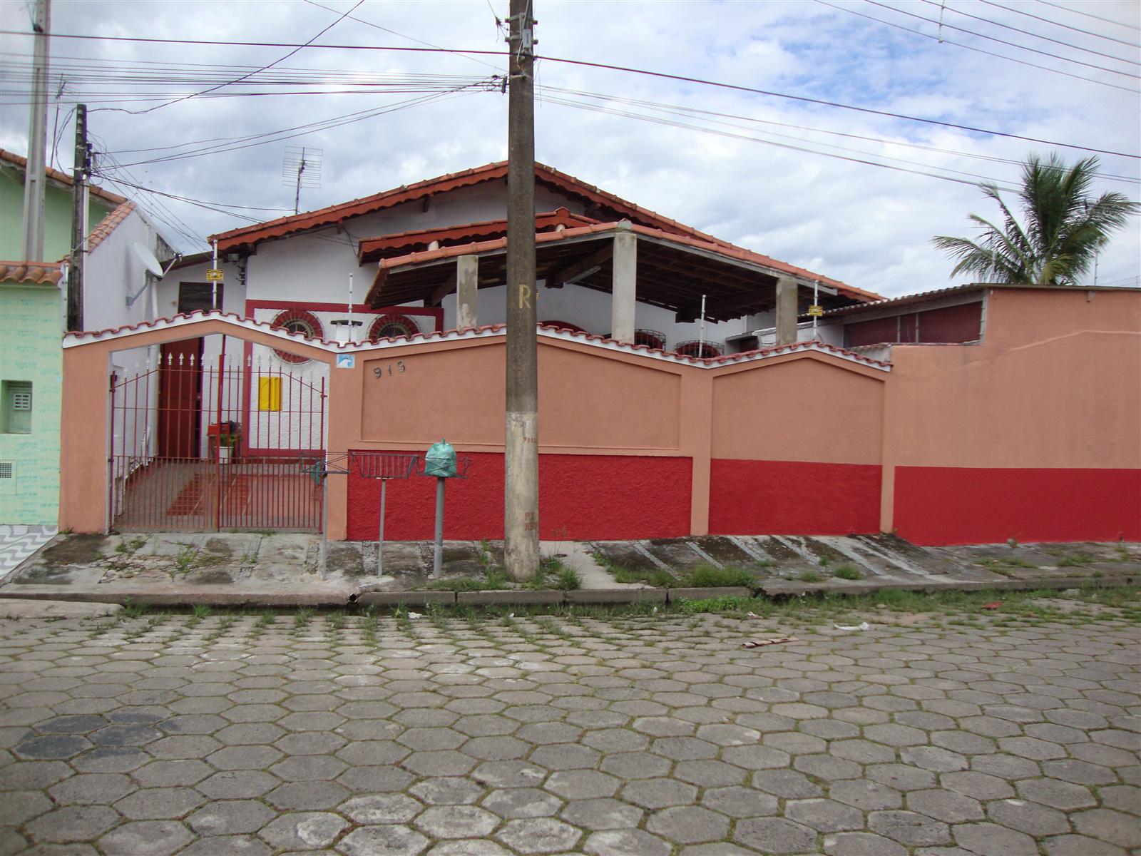 casa em Três Marias