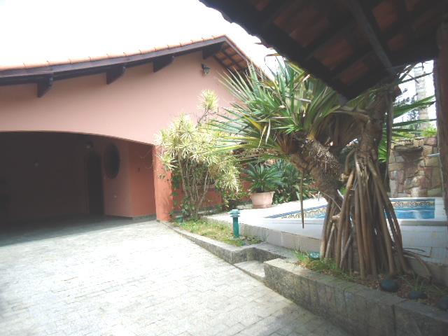 casa em Belmira Novaes