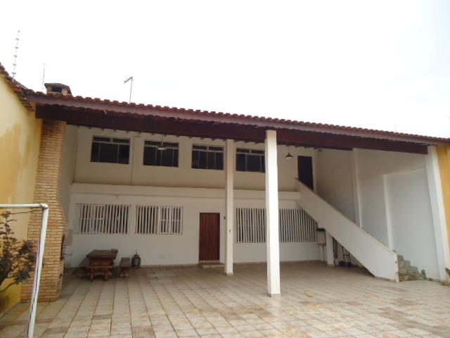 casa em Belmira Novaes