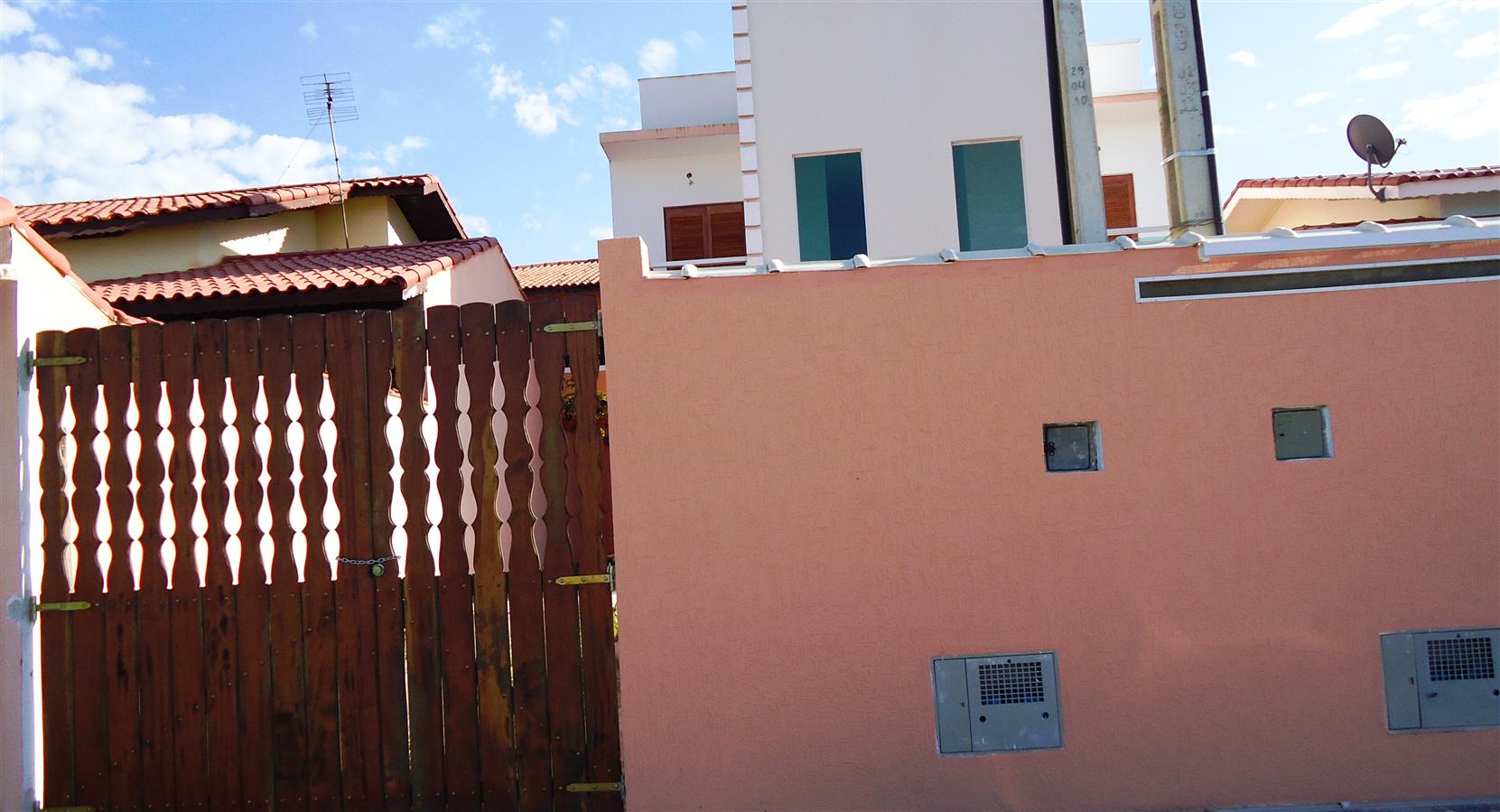 casa em Jd. Peruíbe