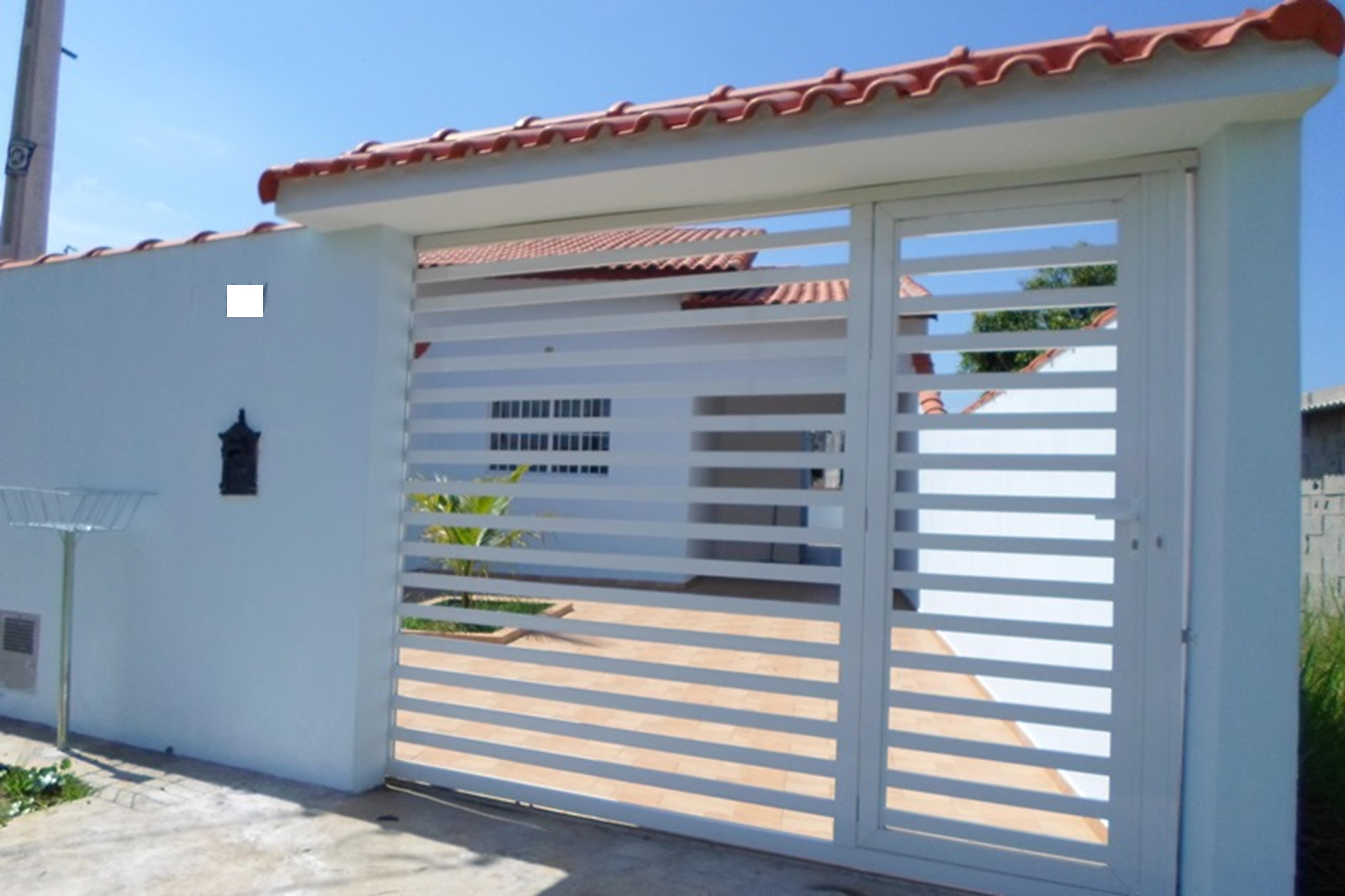 casa em Est. dos Eucaliptos