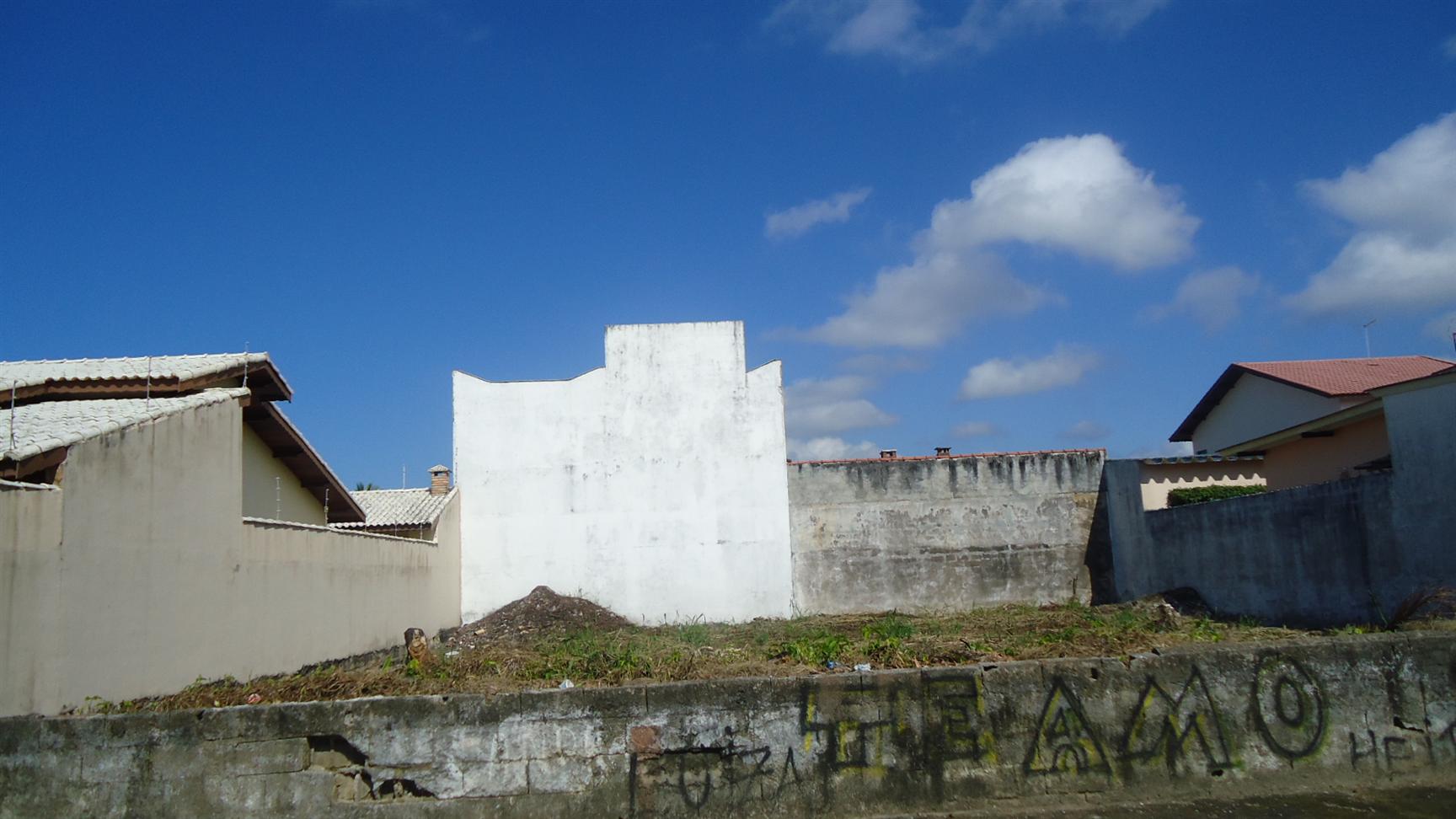 terreno em Três Marias